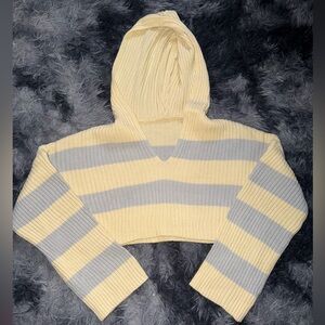 SHEIN Yellow & Light Gray Striped Cropped Hooded Sweater